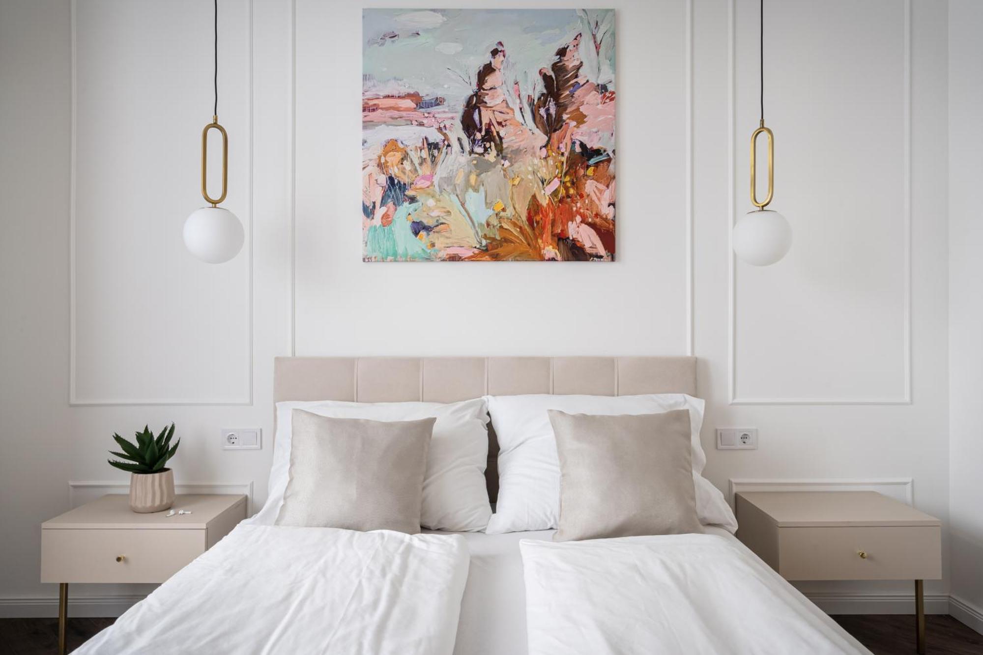 E13 - Grand Boulevard Heritage Suite - Best Location By Bqa بودابست الغرفة الصورة